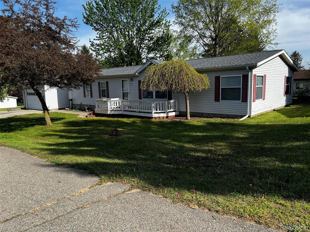 2218 Brent Street 63, Buel township