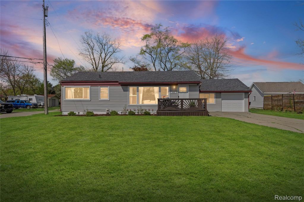 34585 Koch Avenue, Sterling Heights city
