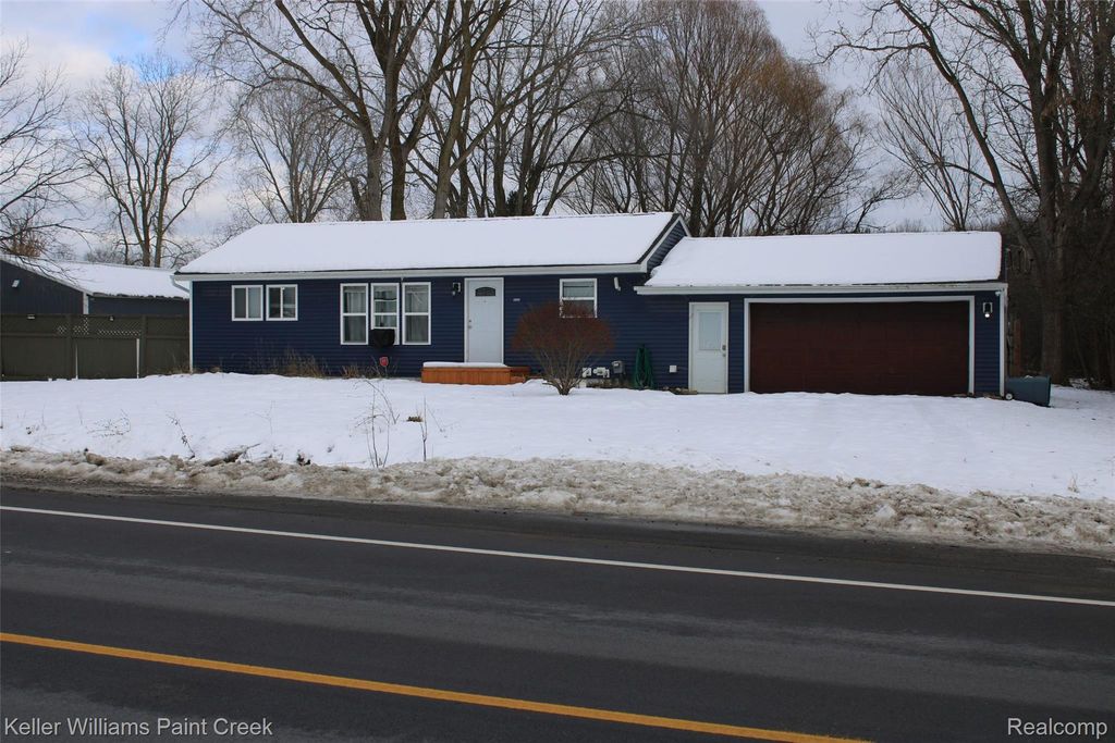 4206 N Linden Road, Mt. Morris township