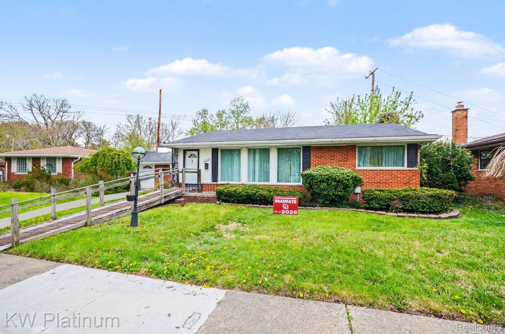 20421 Kenmore Avenue, Harper Woods city