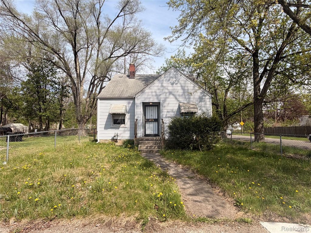 12000 Plainview Avenue, Detroit city