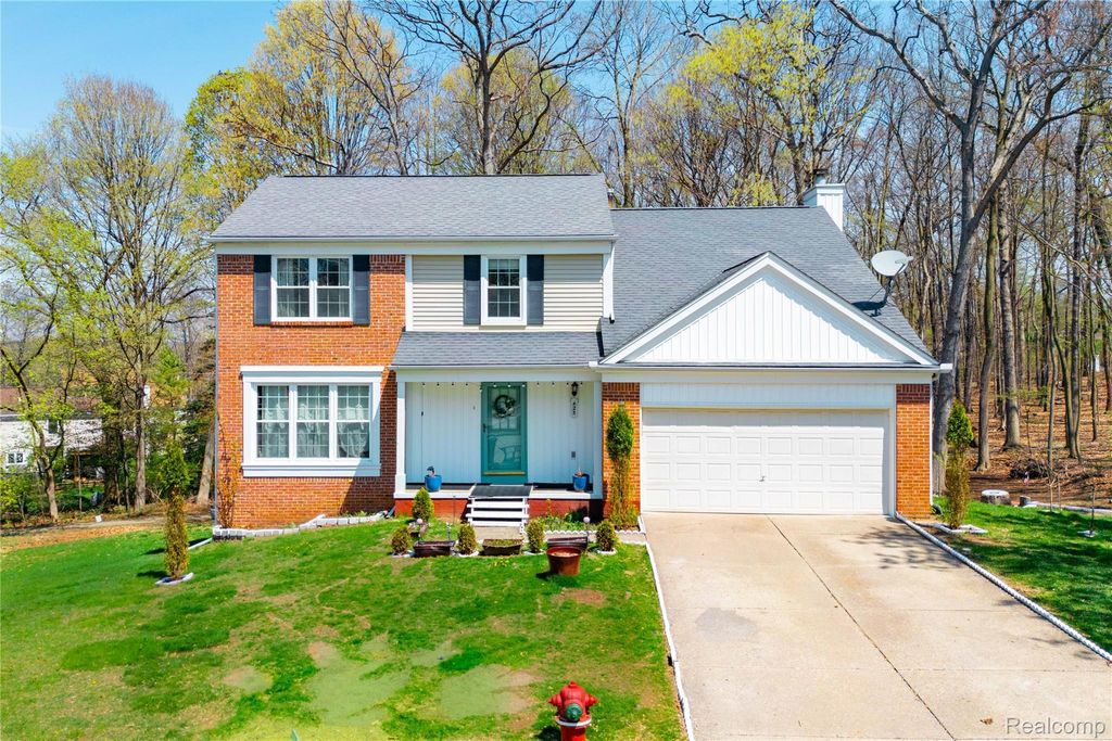 425 Thornridge Court, Rochester Hills city