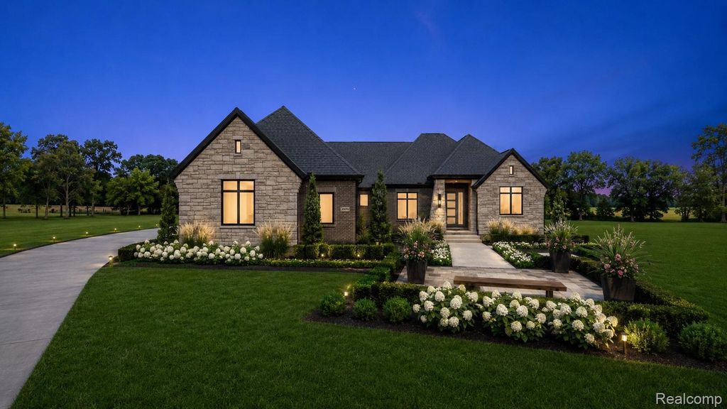 4025 Taft Road, Bruce township