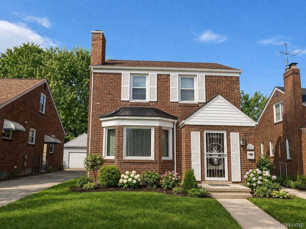 5936 Hillcrest Street, Detroit city