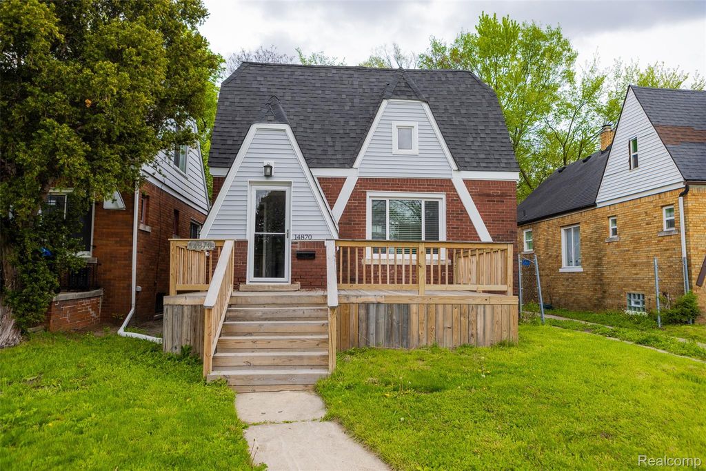 14870 Pinehurst Street, Detroit city