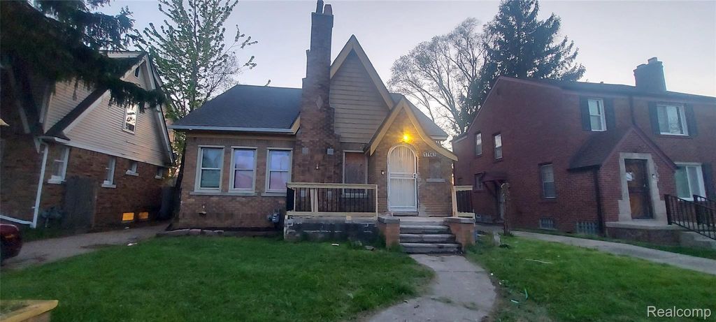 17147 Dresden Street, Detroit city