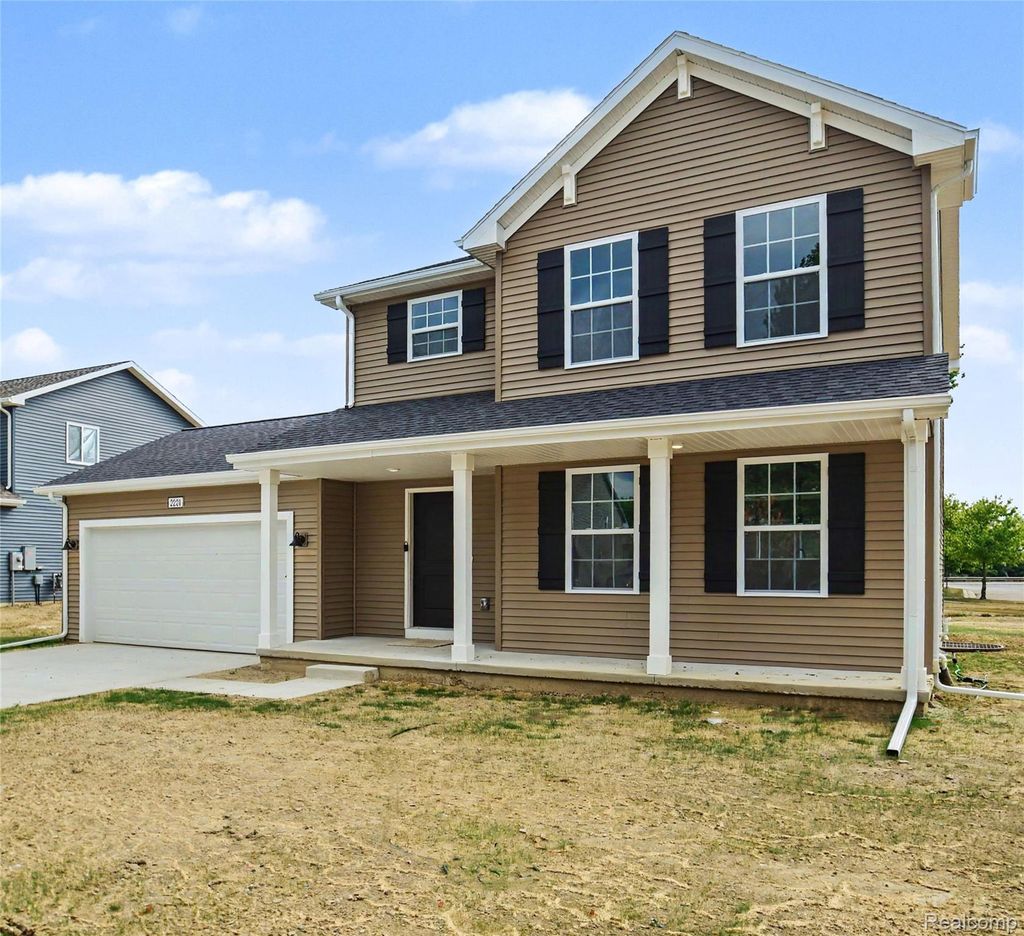 2231 Antrim Drive, Davison township