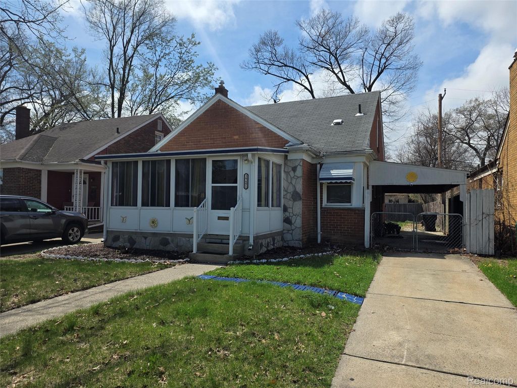 19491 Ilene Street, Detroit