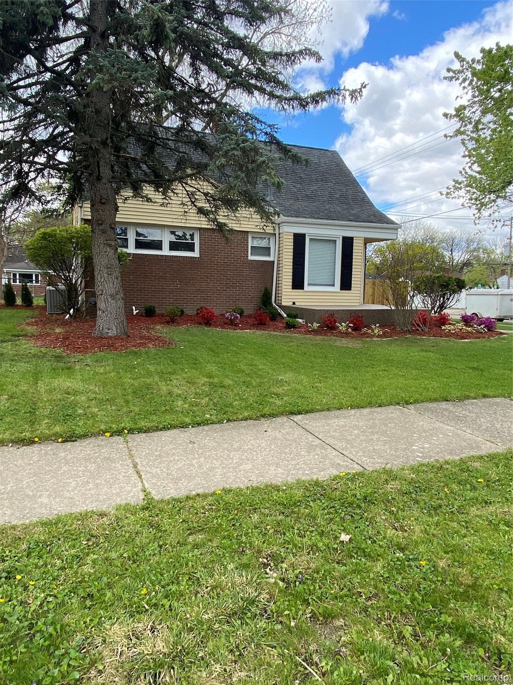 20202 Lancaster Street, Harper Woods