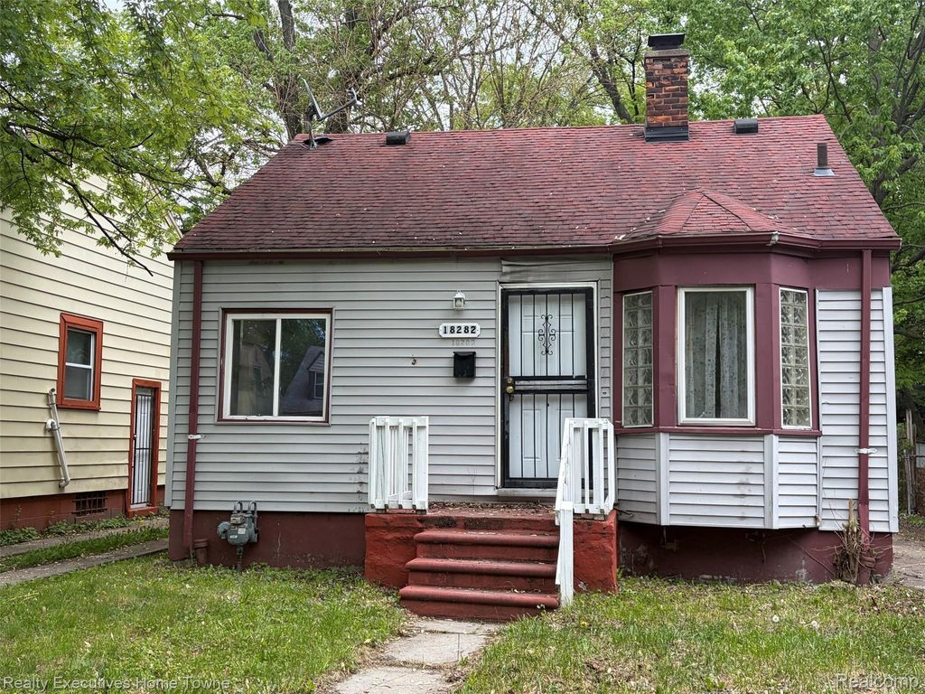 18282 Stout Street, Detroit