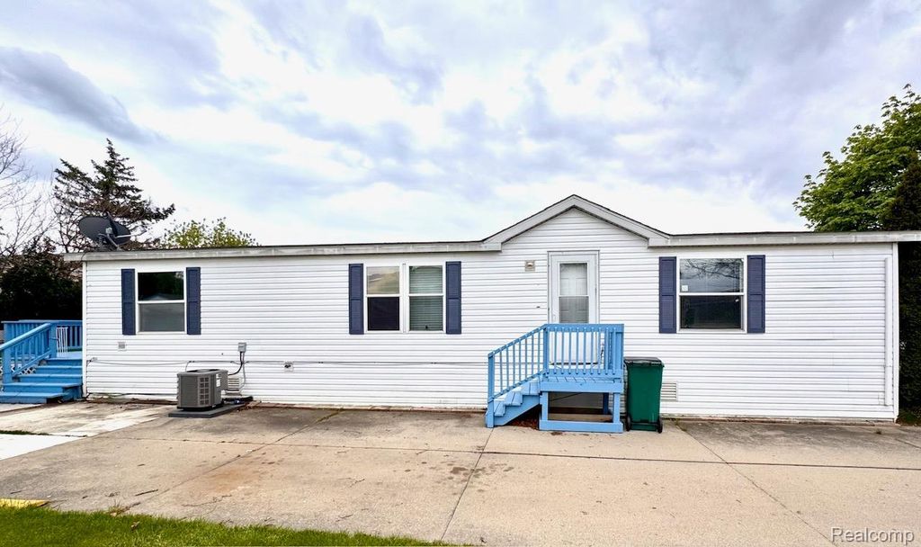 20221 Rhapsody-lot 568 D, Clinton charter township