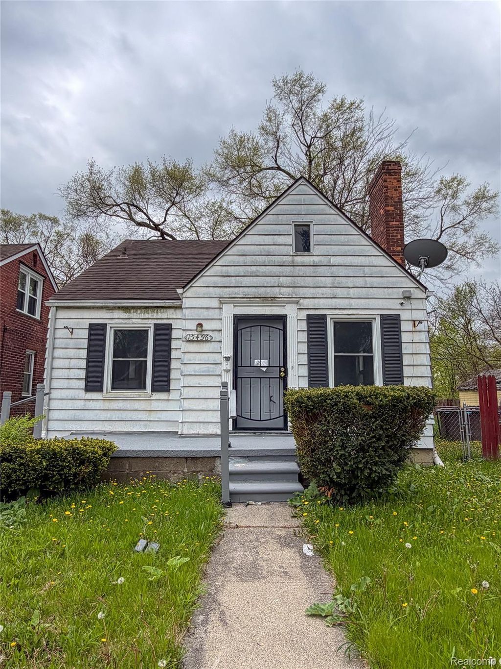 15456 Saratoga Street, Detroit city