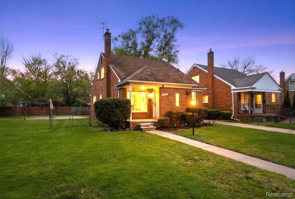 12051 Bramell, Detroit city