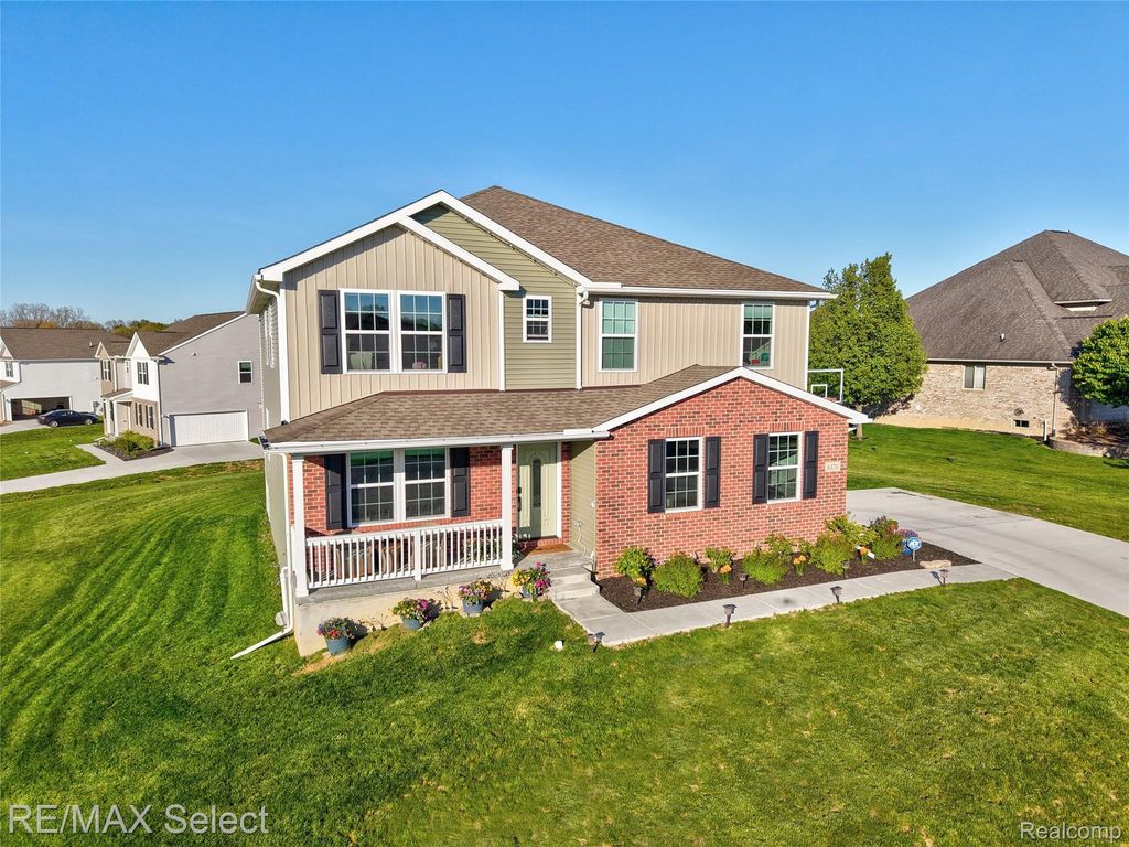 8371 Crossbow Court, Grand Blanc charter township