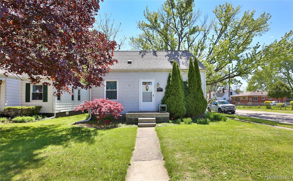 17204 Stephens Drive, Eastpointe city