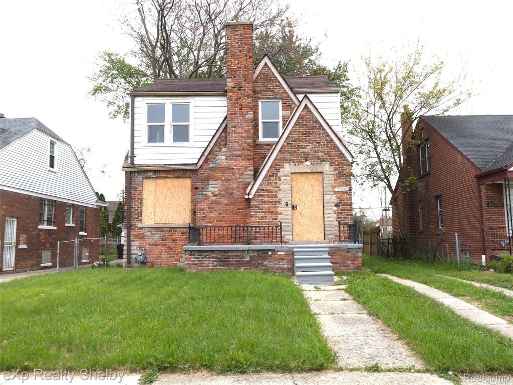 15008 Strathmoor Street, Detroit city