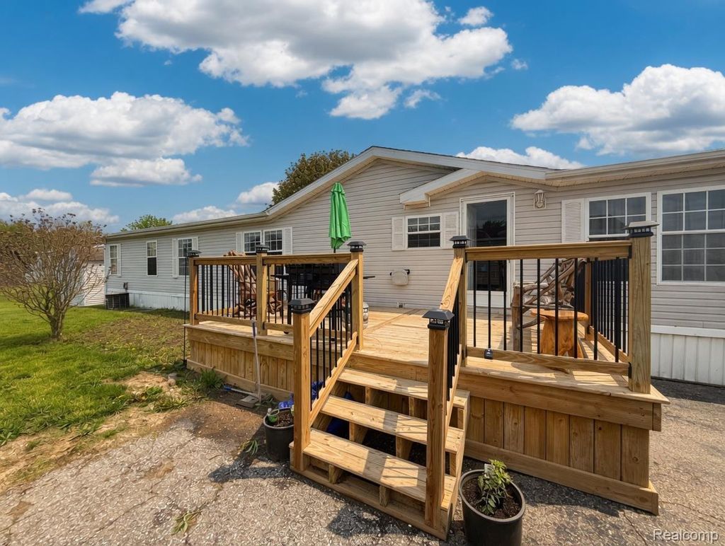 6988 Mckean Rd Lot #220, Ypsilanti city