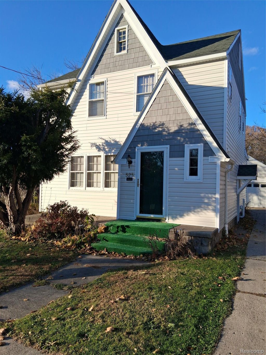 525 E Mount Hope Avenue, Lansing city