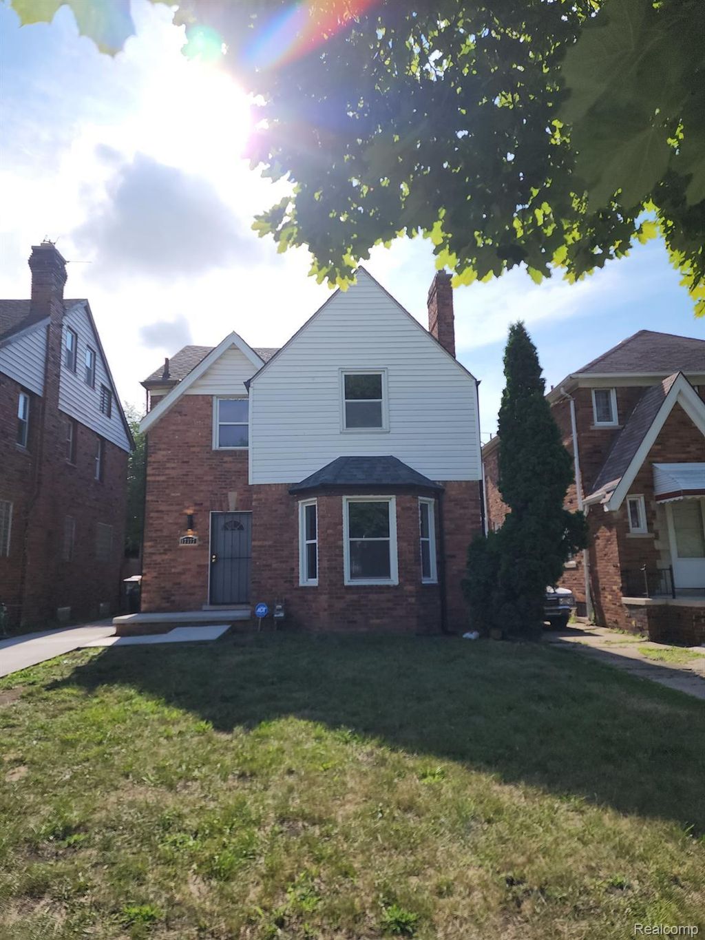 17377 Pennington Drive, Detroit city
