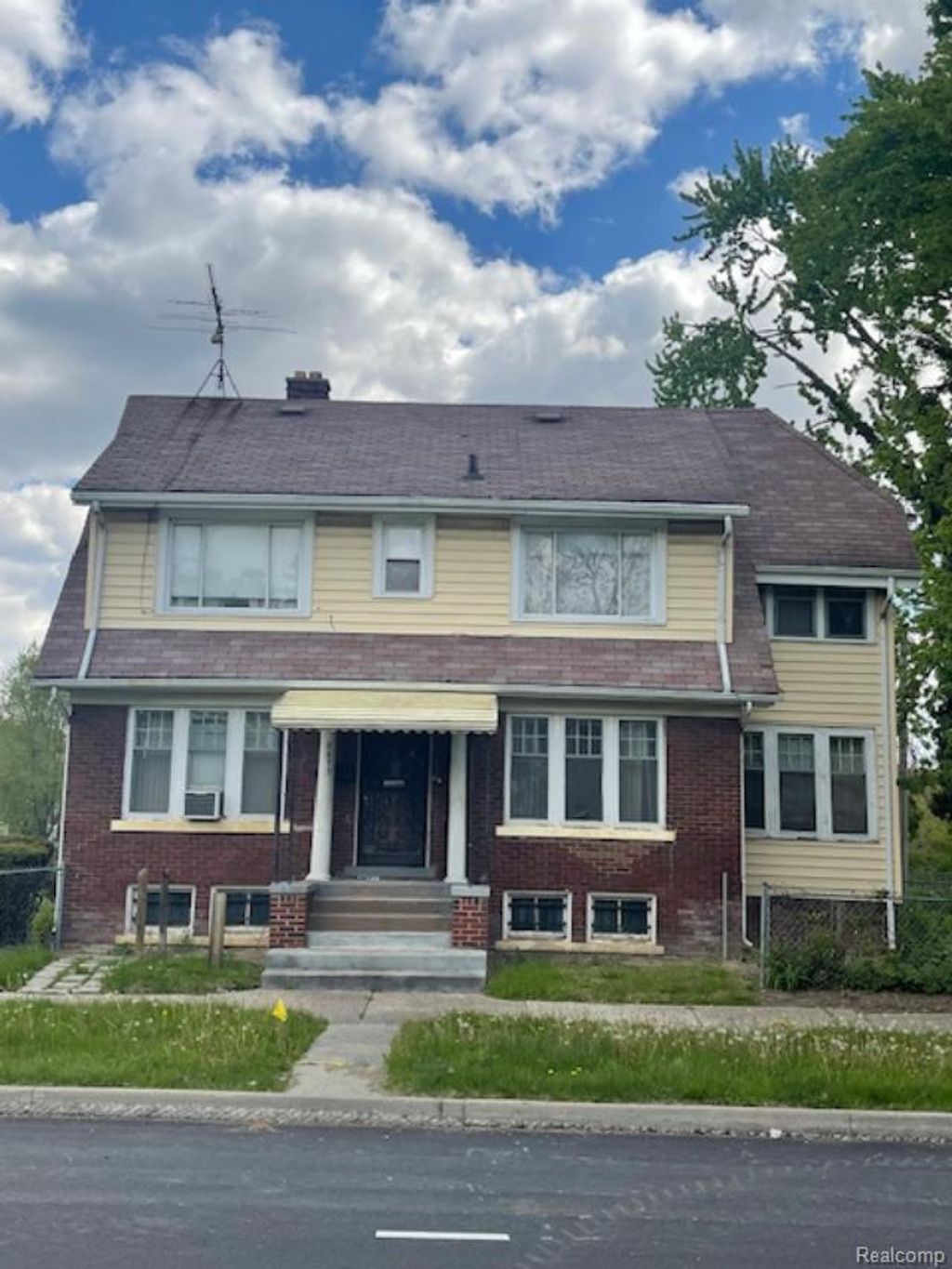 2077 Collingwood Street, Detroit city