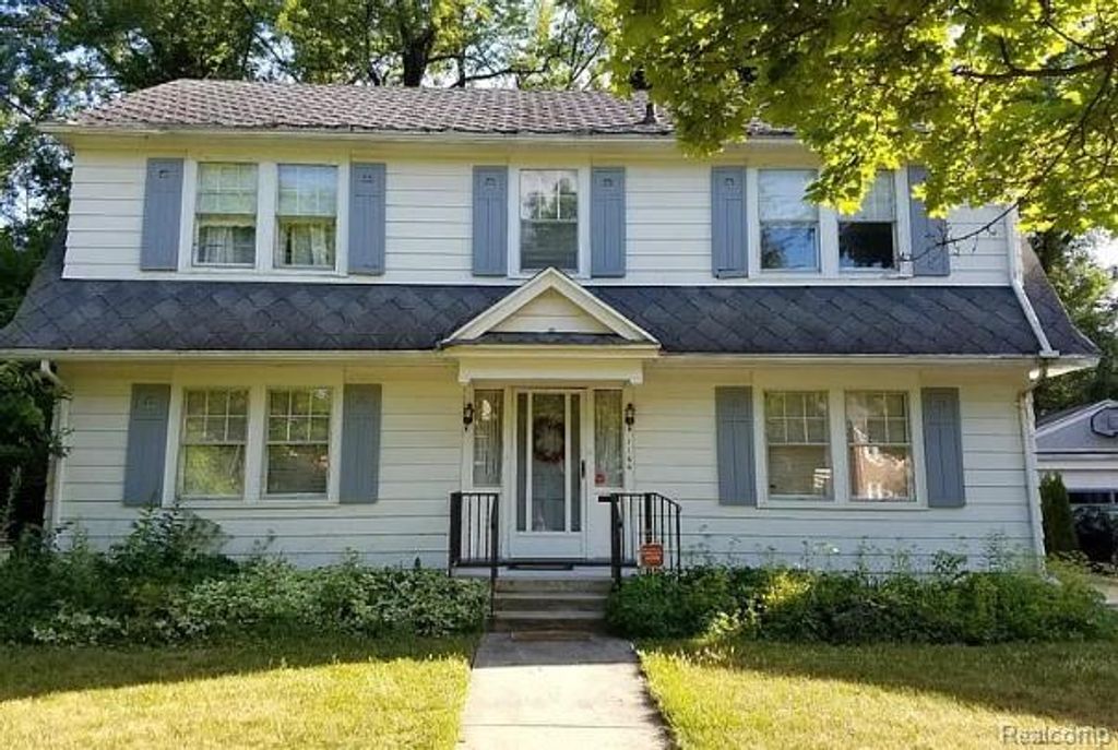 1144 Woodside Drive, Flint city