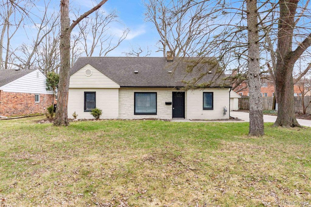 428 Girard Avenue, Royal Oak city