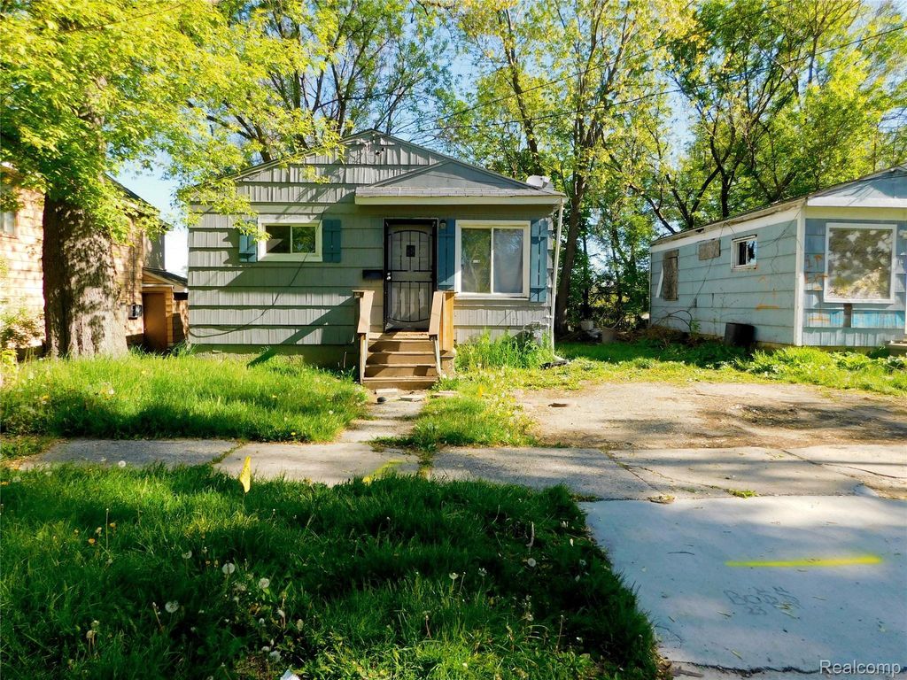 722 Barrie Avenue, Flint city