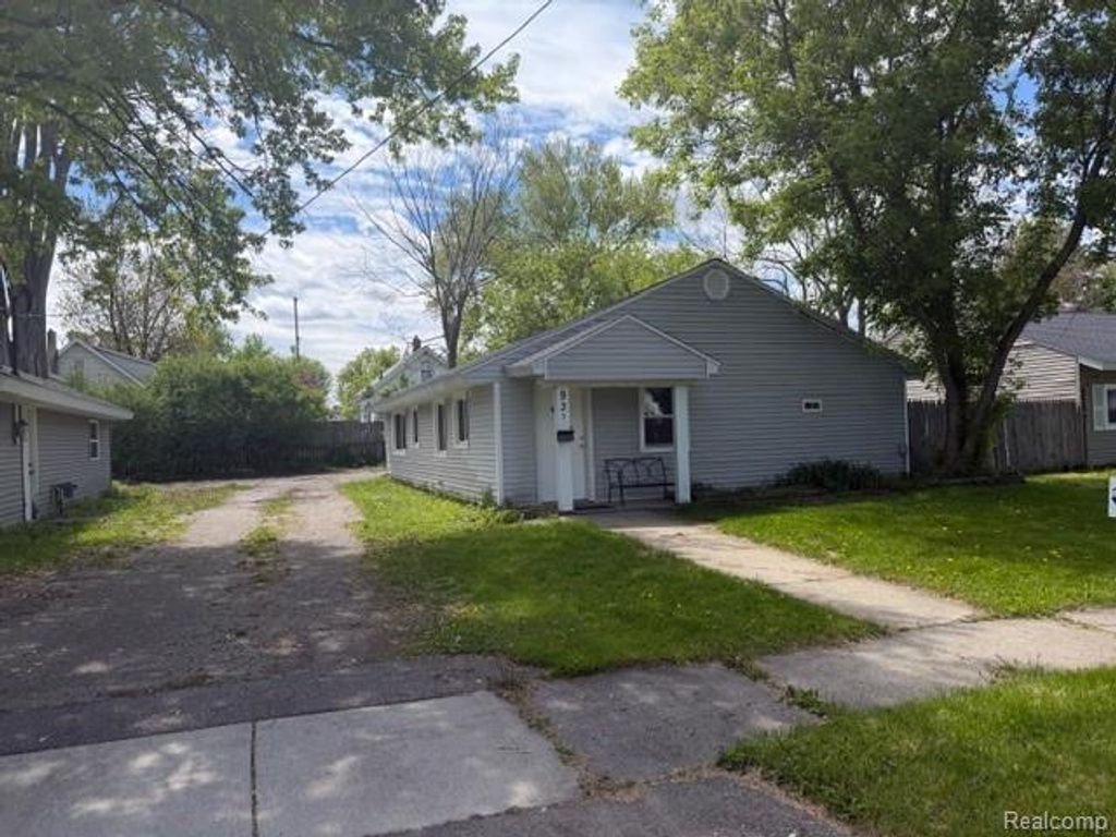 935 Ingleside Avenue, Flint city