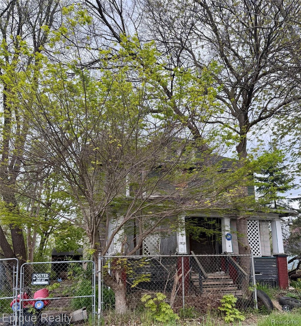 2105 Arlington Avenue, Flint city