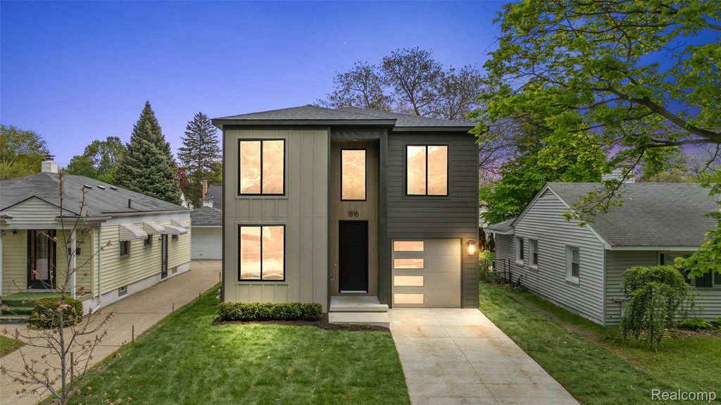 1816 Clifton Avenue, Royal Oak city