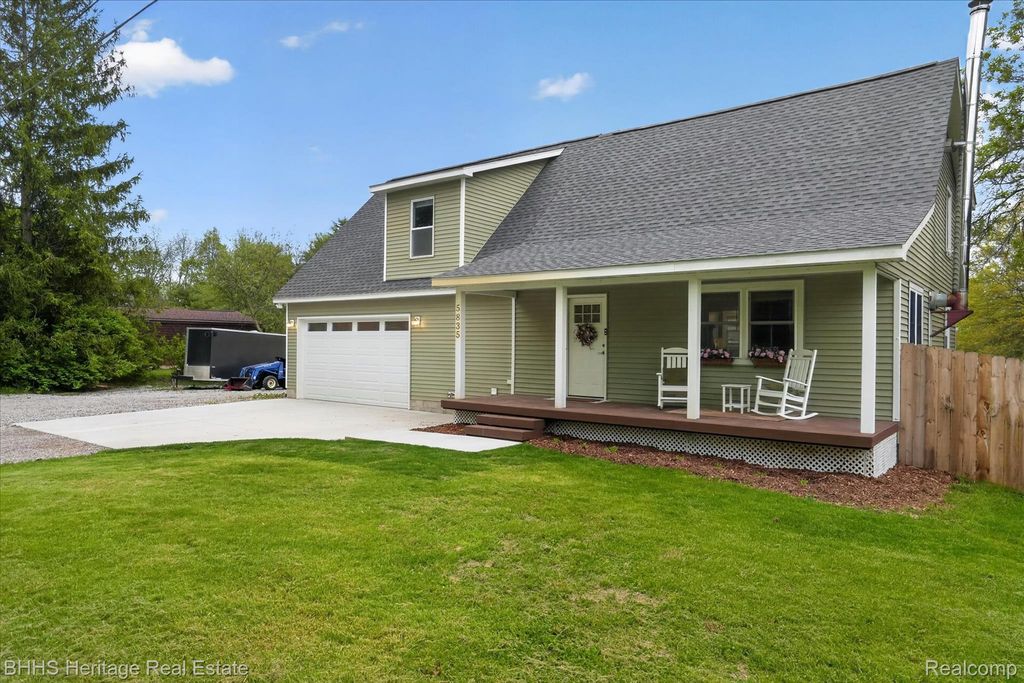 5835 Warner Road, Howell township