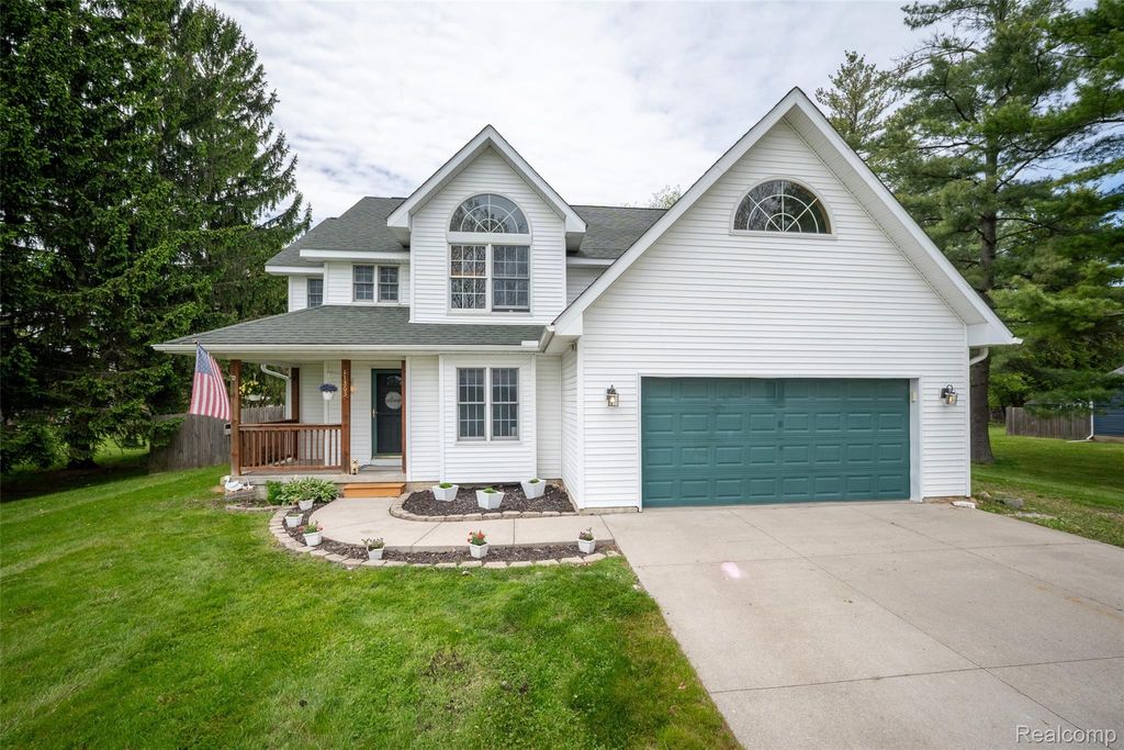 11363 Mckinley Road, Montrose charter township