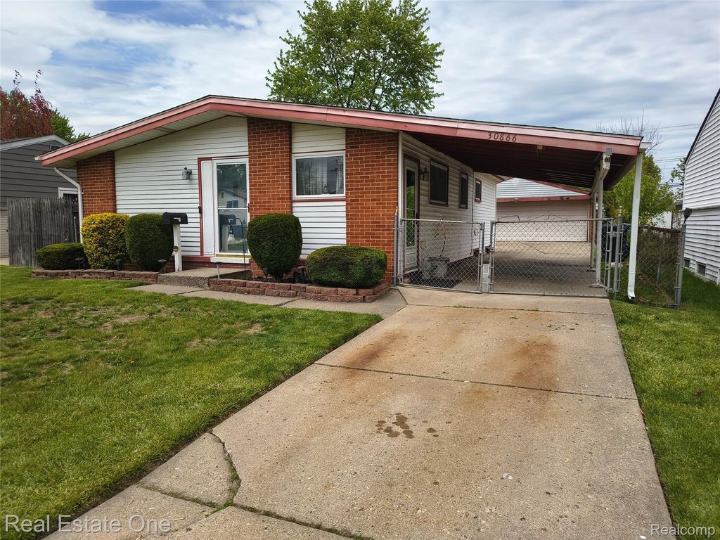 30866 Middlebury Street, Westland city