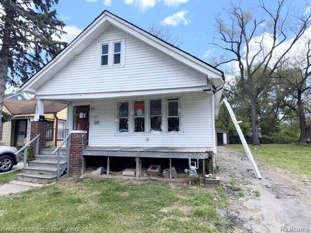 13524 Faust Avenue, Detroit city