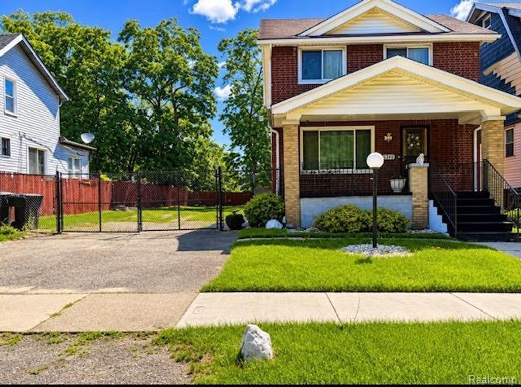 15346 Dexter Avenue, Detroit city