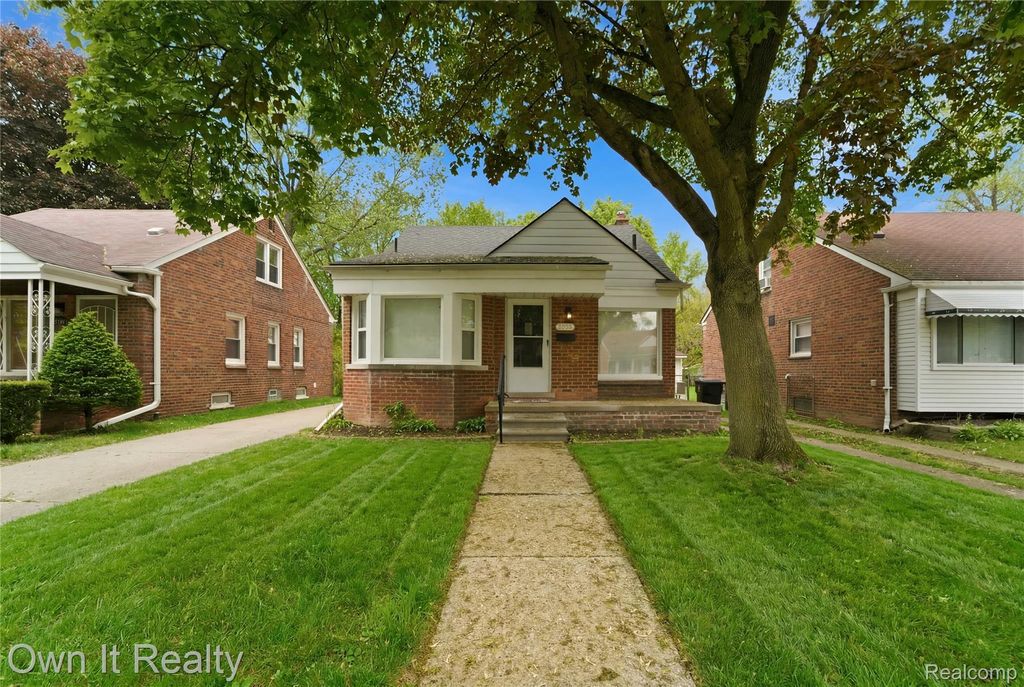 10021 Grayfield, Redford charter township