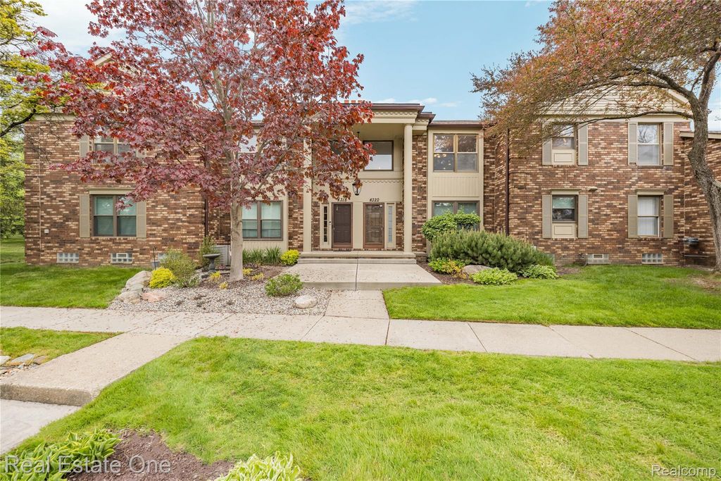 4320 Knightsbridge Lane, West Bloomfield charter township