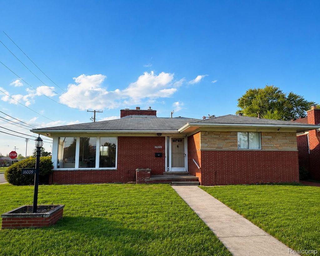 16009 Bell Avenue, Eastpointe city