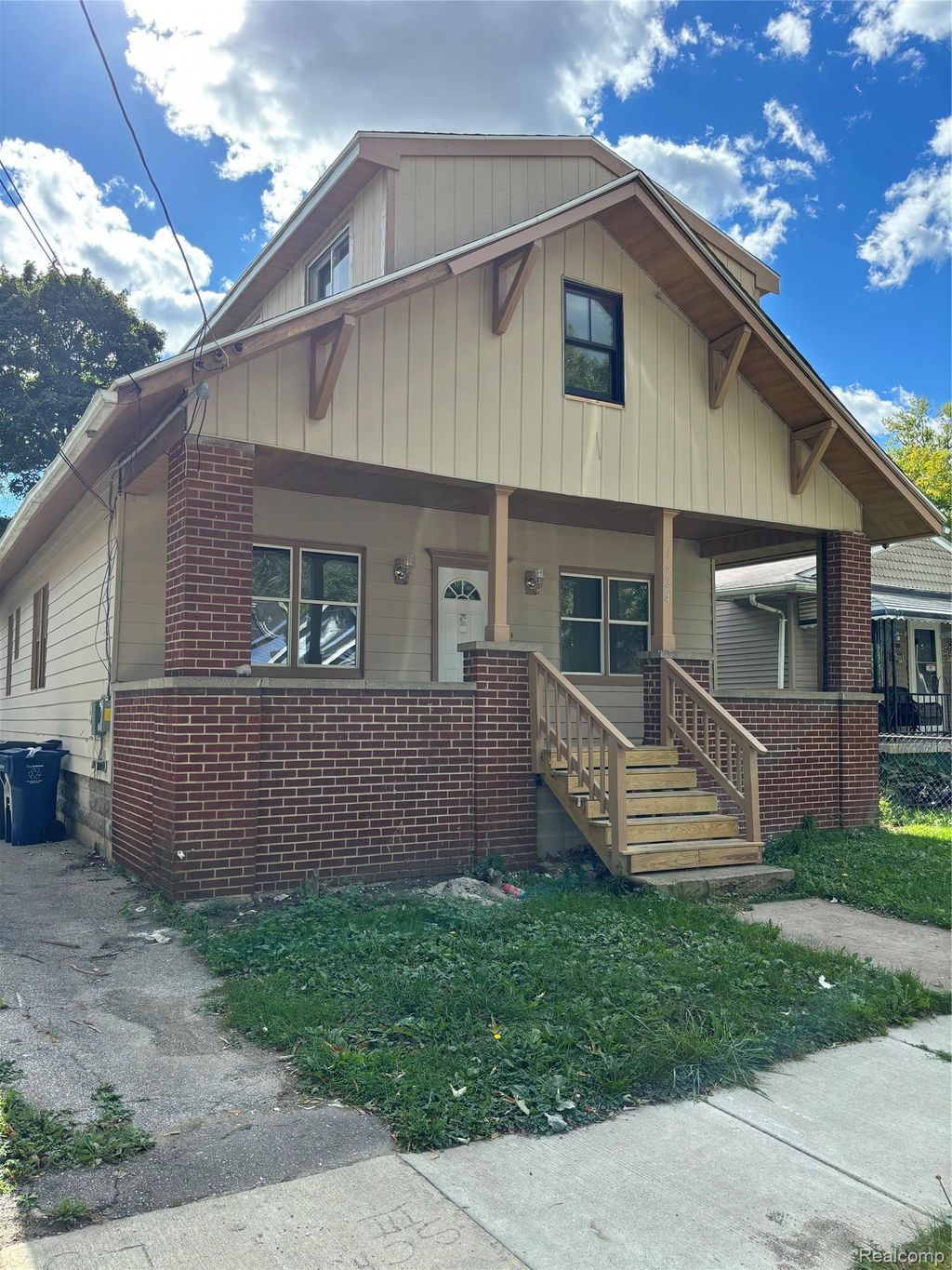 1624 Wisconsin Avenue, Flint city