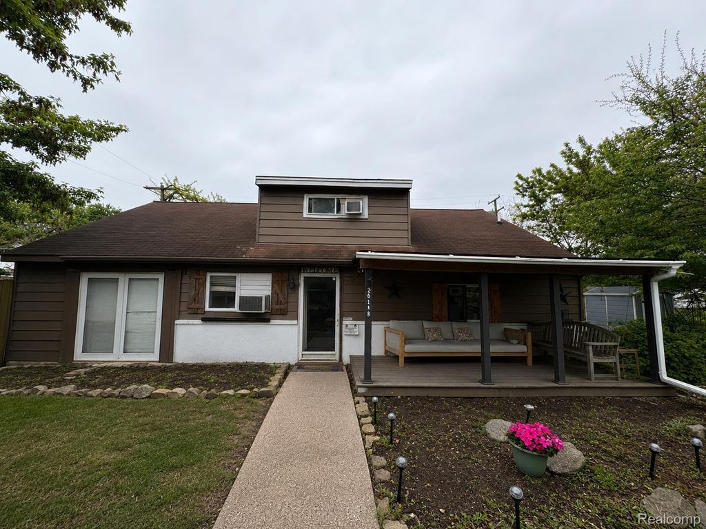 26148 Lamour Street, Harrison charter township