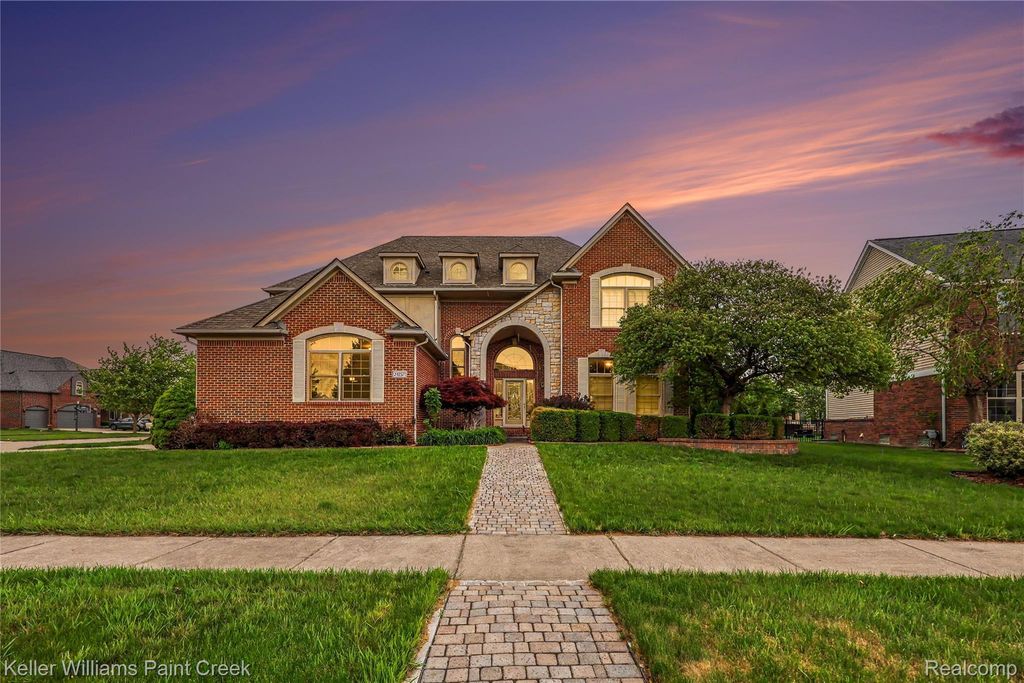21257 Gentry Drive, Macomb township
