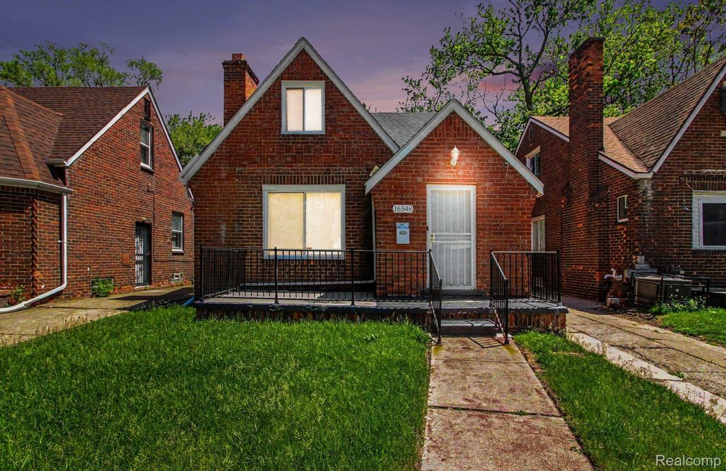 16548 Lesure Street, Detroit city