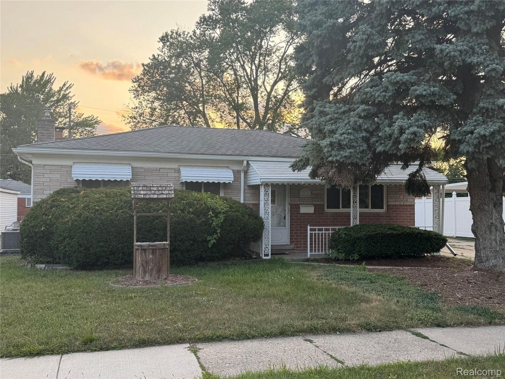 31263 Hayes Road, Warren city