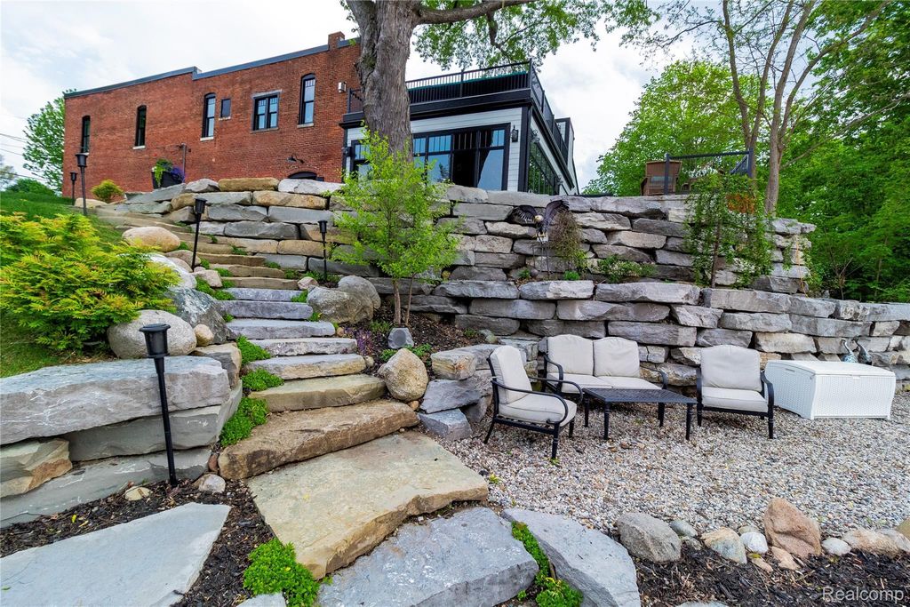 4520 Water Street, Columbiaville village