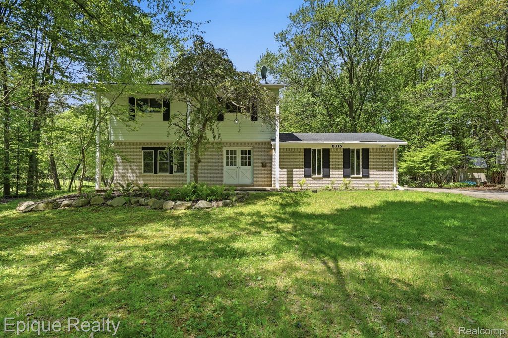 8315 Reese Road, Independence charter township