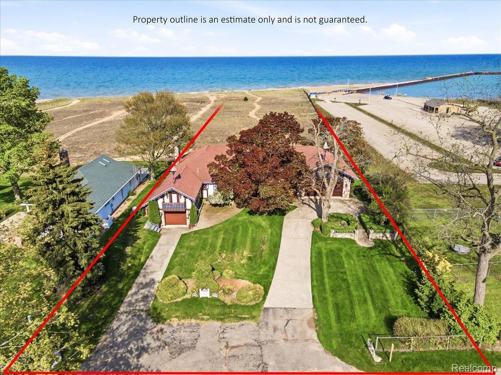 94 N Lake Street, Port Sanilac village