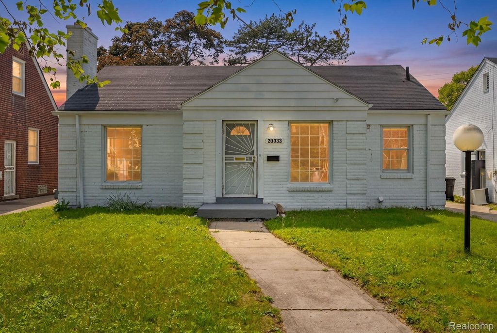 20033 Sorrento Street, Detroit