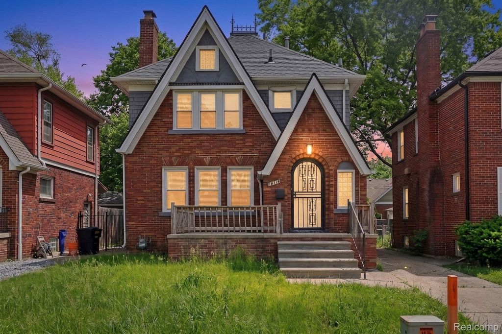 16176 Ohio Street, Detroit city