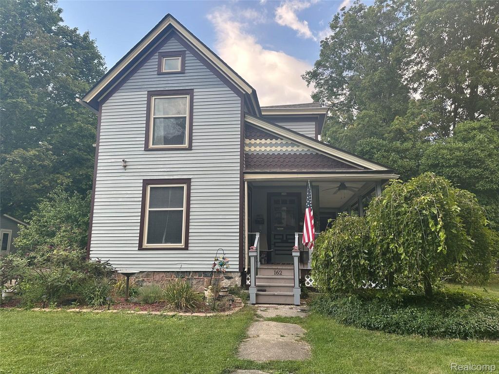 162 Church Street, Romeo village