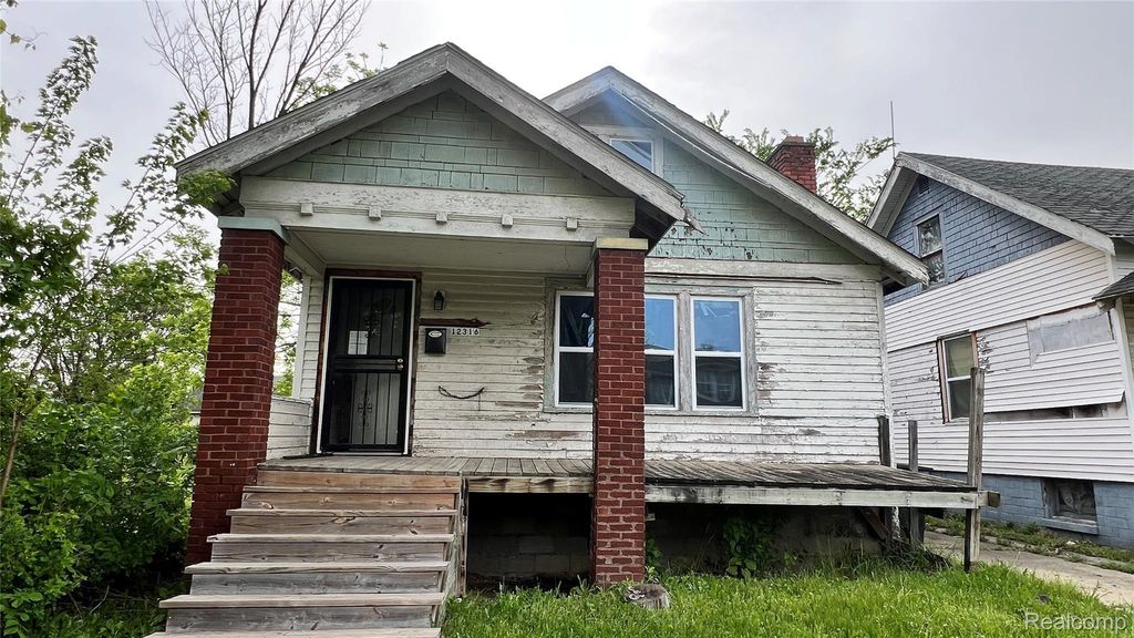 12316 Roselawn Street, Detroit city